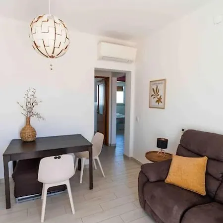 Sea View In Historic Centre *