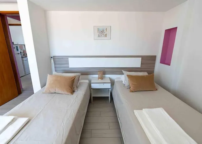 Sea View In Historic Centre