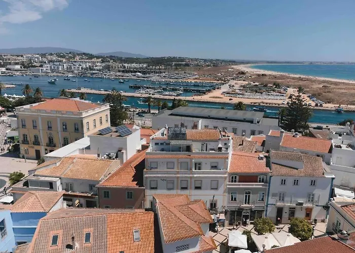 Sea View In Historic Centre