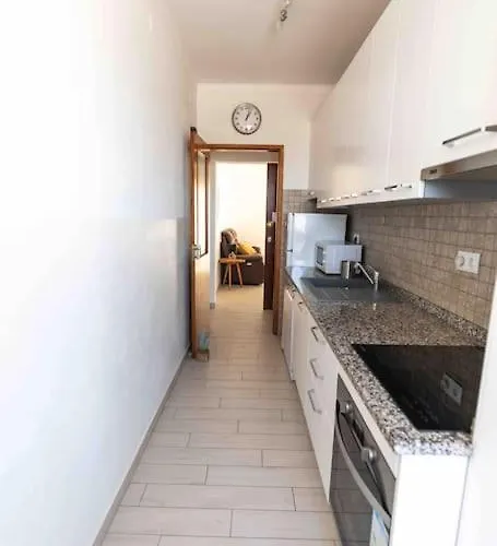 Sea View In Historic Centre Appartamento *